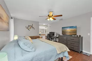 207 Amesbury Cir, Sun City Center, FL 33573 - Photo 27