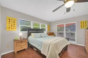 207 Amesbury Cir, Sun City Center, FL 33573 - Photo 31