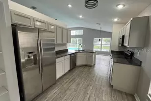 5513 Terrain De Golf Dr, Lutz, FL 33558 - Photo 7