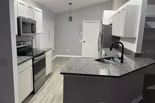 5513 Terrain De Golf Dr, Lutz, FL 33558 - Photo 5