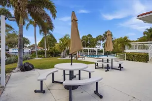 1805 Mariner Dr, Tarpon Springs, FL 34689 - Photo 59