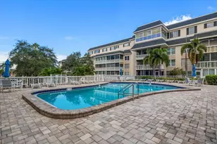 131 Bluff View Dr, Belleair Bluffs, FL 33770 - Photo 25