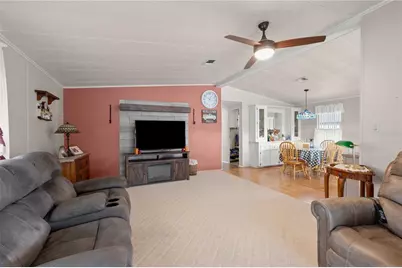 35037 McCulloughs Leap, Zephyrhills, FL 33541 - Photo 17