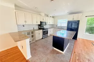 4900 5th St S, Saint Petersburg, FL 33705 - Photo 5