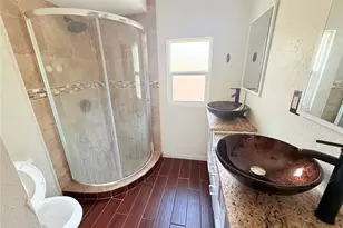 4900 5th St S, Saint Petersburg, FL 33705 - Photo 17
