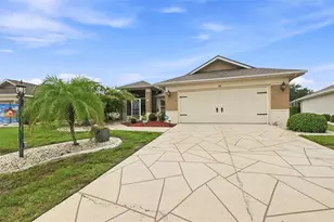 308 Caloosa Palms Ct, Sun City Center, FL 33573 - Photo 1