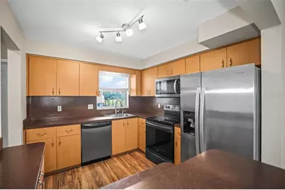 4420 37th Street S #10, Saint Petersburg, FL 33711 - Photo 11