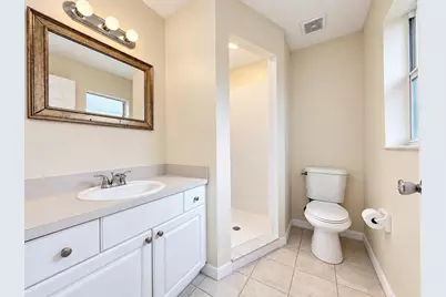 1210 E Holland Avenue, Tampa, FL 33612 - Photo 11