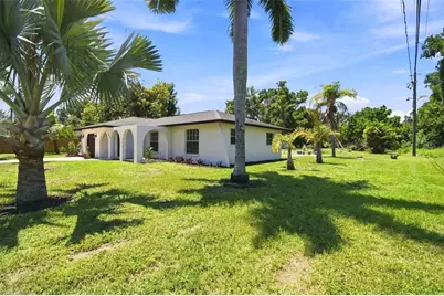 216 23rd Street E, Bradenton, FL 34208 - Photo 3