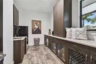 206 6th St E, Tierra Verde, FL 33715 - Photo 61