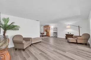 3018 59th St S, Gulfport, FL 33707 - Photo 11