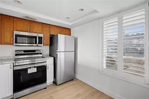 2618 Cove Cay Dr, Clearwater, FL 33760 - Photo 9
