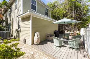 426 Scotland St, Dunedin, FL 34698 - Photo 25