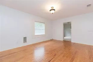 37935 Coleman Ave, Dade City, FL 33525 - Photo 17