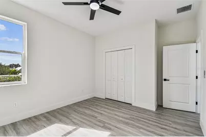 3017 W Spruce Street, Tampa, FL 33607 - Photo 49