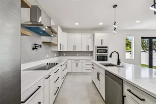 3017 W Spruce St, Tampa, FL 33607 - Photo 19