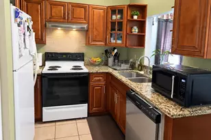 1246 Coolridge Dr, Brandon, FL 33511 - Photo 9