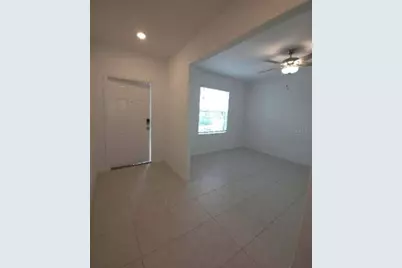 36590 Garden Wall Way, Zephyrhills, FL 33541 - Photo 5