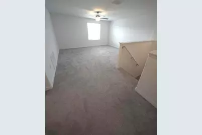 36590 Garden Wall Way, Zephyrhills, FL 33541 - Photo 15