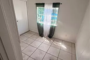 1626 29th Ave N, Saint Petersburg, FL 33713 - Photo 13