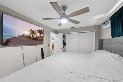 490 E Lake Drive, Largo, FL 33771 - Photo 29