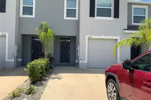 16621 Grotto Steam Pl, Wimauma, FL 33598 - Photo 1