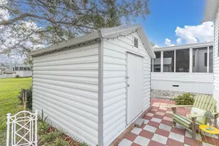 9446 Gray Fox Dr, Weeki Wachee, FL 34613 - Photo 15