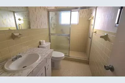 2402 Ecuadorian Way #48, Clearwater, FL 33763 - Photo 9