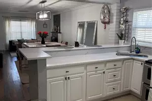 16008 Sagebrush Rd, Tampa, FL 33618 - Photo 7