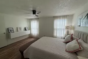 16008 Sagebrush Rd, Tampa, FL 33618 - Photo 13