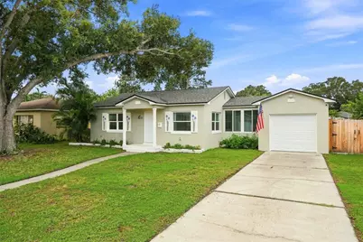3230 Melton Street N, Saint Petersburg, FL 33704 - Photo 1