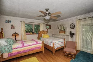 50 NE 120th Ave, Silver Springs, FL 34488 - Photo 9