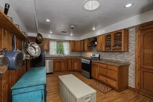 50 NE 120th Ave, Silver Springs, FL 34488 - Photo 5