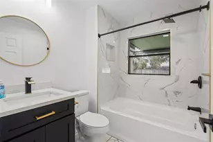 6111 18th St, Zephyrhills, FL 33542 - Photo 21