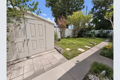 8915 59th Way N, Pinellas Park, FL 33782 - Photo 17