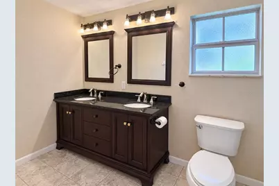 8915 59th Way N, Pinellas Park, FL 33782 - Photo 11