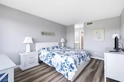 6105 Palma Del Mar Boulevard S #219, Saint Petersburg, FL 33715 - Photo 11
