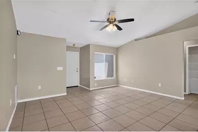 310 Shelby Brooke Drive, Plant City, FL 33563 - Photo 7