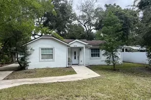 1616 E Marks Dr, Tampa, FL 33604 - Photo 1
