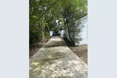 1616 E Marks Drive, Tampa, FL 33604 - Photo 17