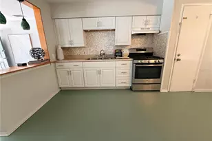 2401 Quincy St S, Saint Petersburg, FL 33711 - Photo 7