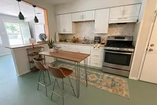 2401 Quincy St S, Saint Petersburg, FL 33711 - Photo 5