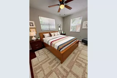 2401 Quincy Street S, Saint Petersburg, FL 33711 - Photo 13