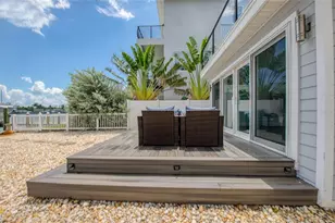 300 Bay Plaza, Treasure Island, FL 33706 - Photo 55