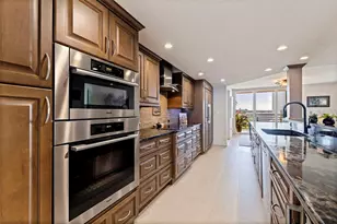 19616 Gulf Blvd, Indian Shores, FL 33785 - Photo 15
