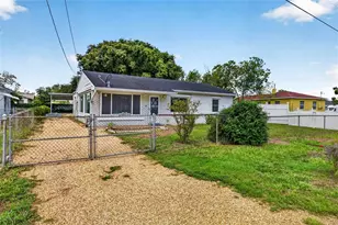 9522 N Ashley St, Tampa, FL 33612 - Photo 3