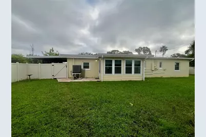 8330 Waverly Road N, Saint Petersburg, FL 33702 - Photo 23