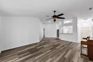 3609 Trapnell Grove Loop, Plant City, FL 33567 - Photo 5