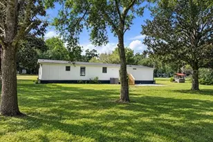 19391 SE 21 Pl, Morriston, FL 32668 - Photo 3