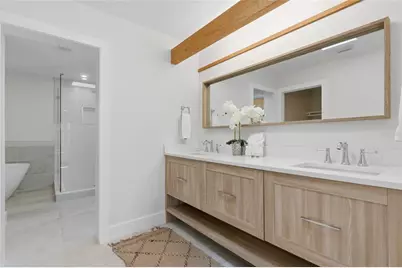 405 28th Street, Holmes Beach, FL 34217 - Photo 27